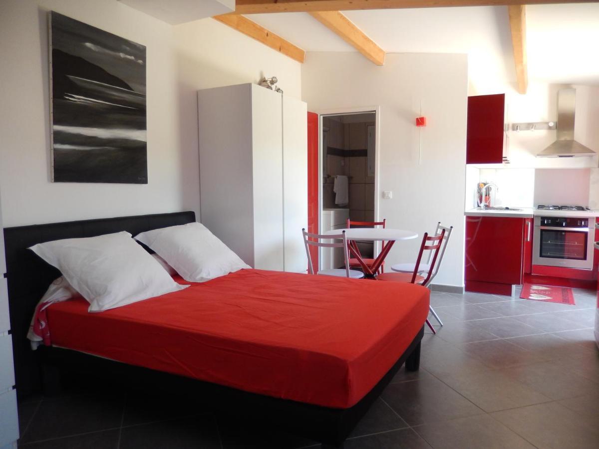 Apartamento Nuit Calme Sur Domaine Calcatoggio  Exterior foto